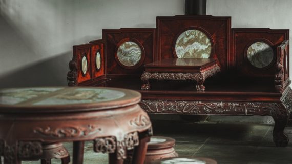 Intricate,Wooden,Furniture,With,Carved,Details,Sits,In,A,Suzhou